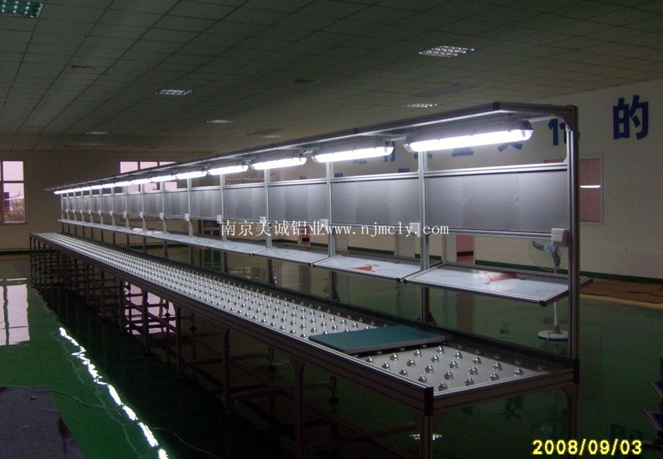 工作臺選用什么規(guī)格型材02 工作臺選用什么規(guī)格型材02